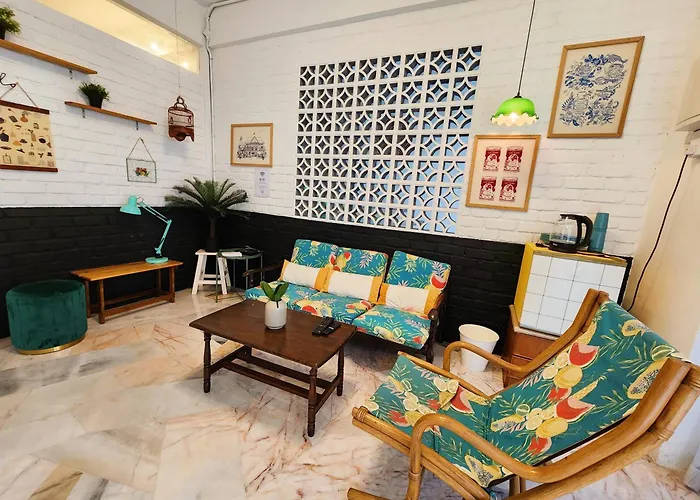 Ipoh Station 18, Rainforest Loft 2, 31650 Ipoh, Perak