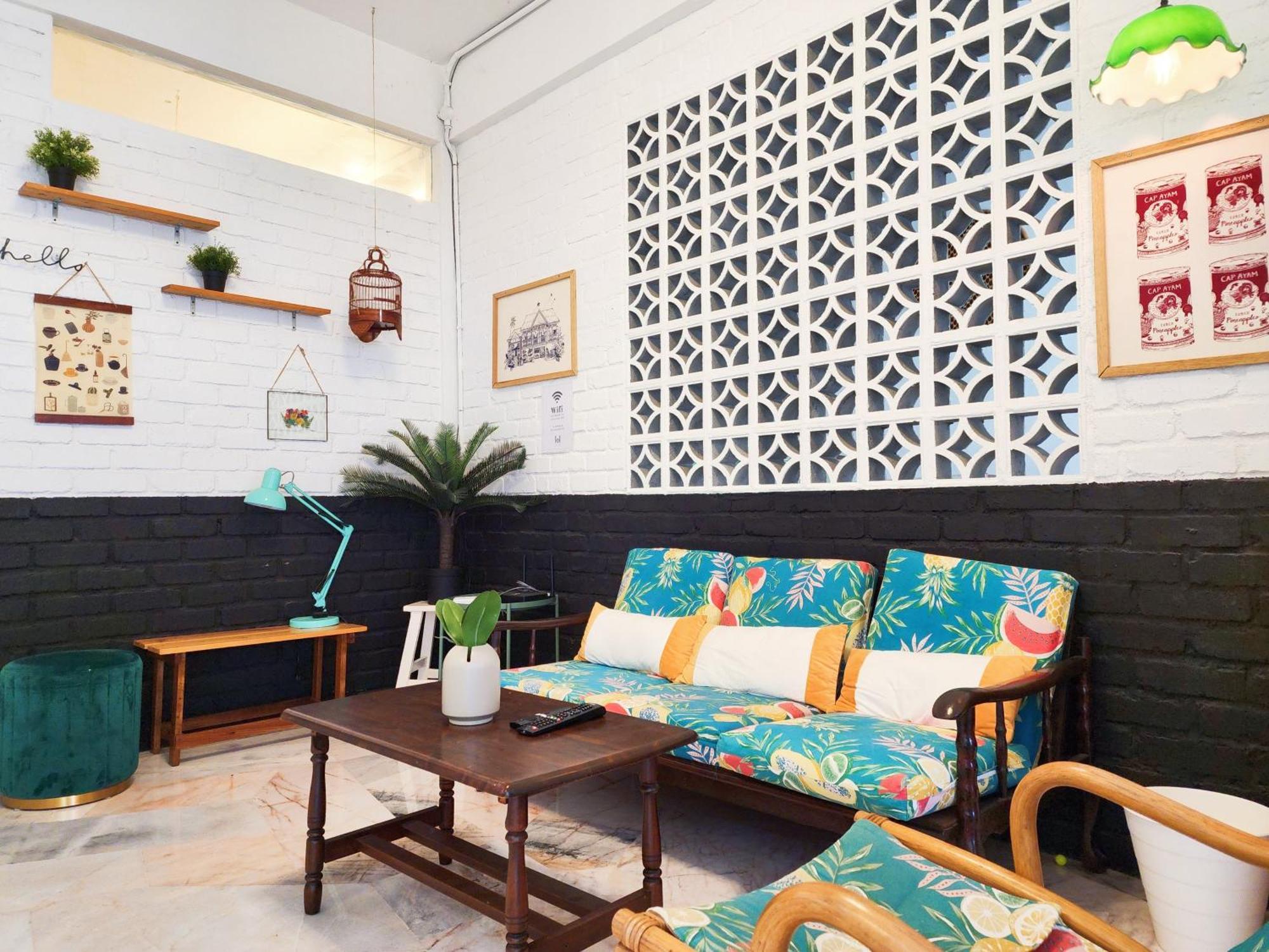 Station 18, Rainforest Loft 2, 31650 Ipoh, Perak