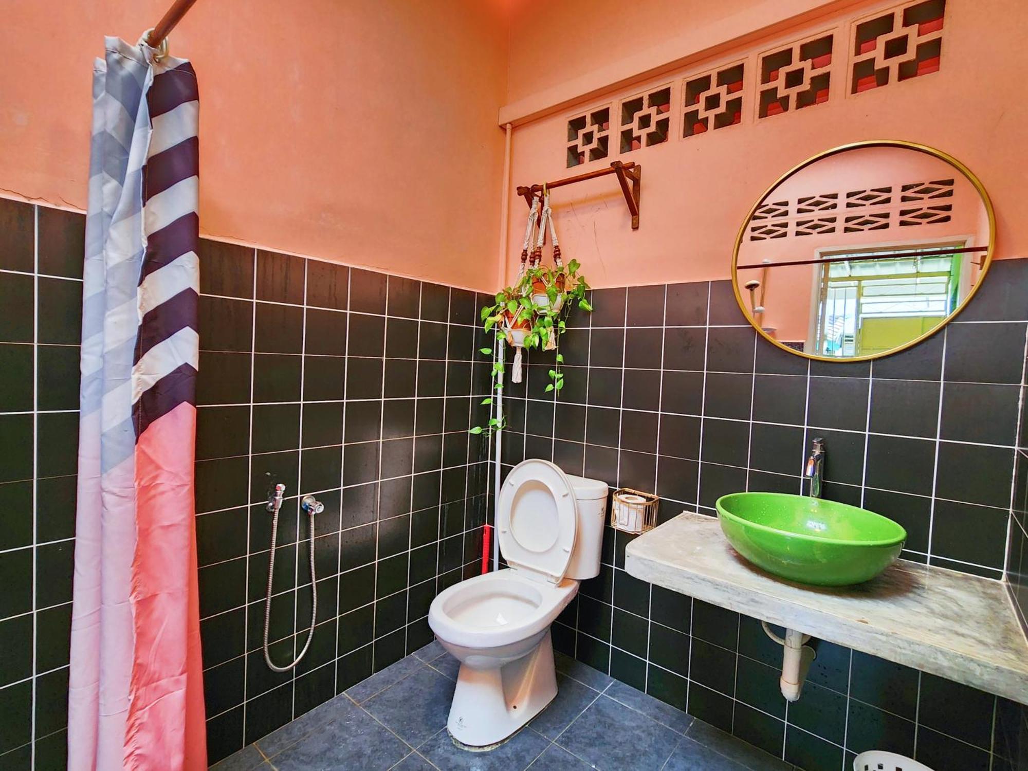 Station 18, Rainforest Loft 2, 31650 Ipoh, Perak Rumah percutian