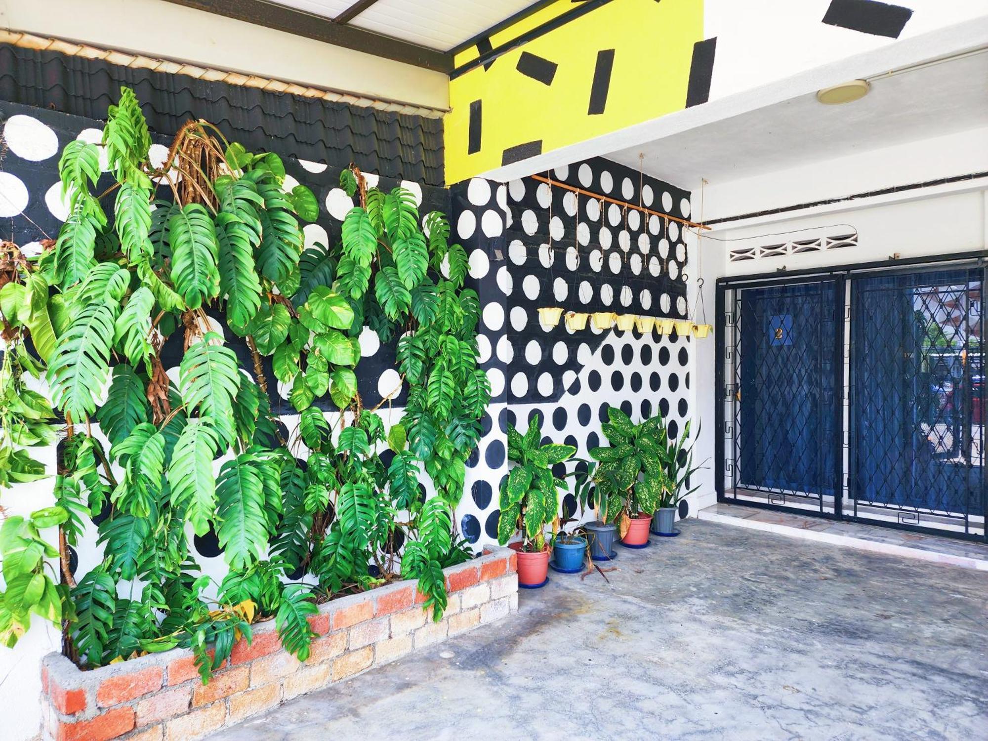 Station 18, Rainforest Loft 2, 31650 Ipoh, Perak * Ipoh